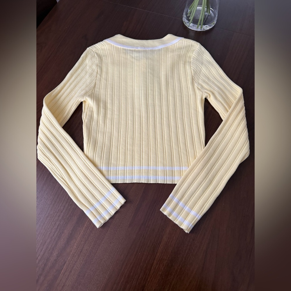Yellow Ralph Lauren Inspired Rib Knit Sweater - Picture 10 of 11